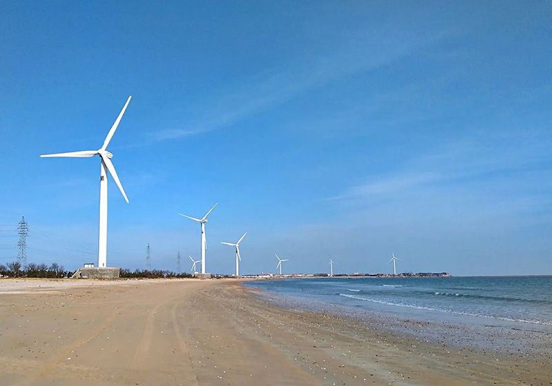 海邊風(fēng)力發(fā)電機(jī)一臺造價多少錢？